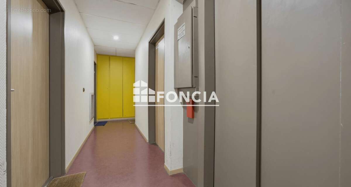Rue Vilaris, 2 pièces très lumineux - photo 7