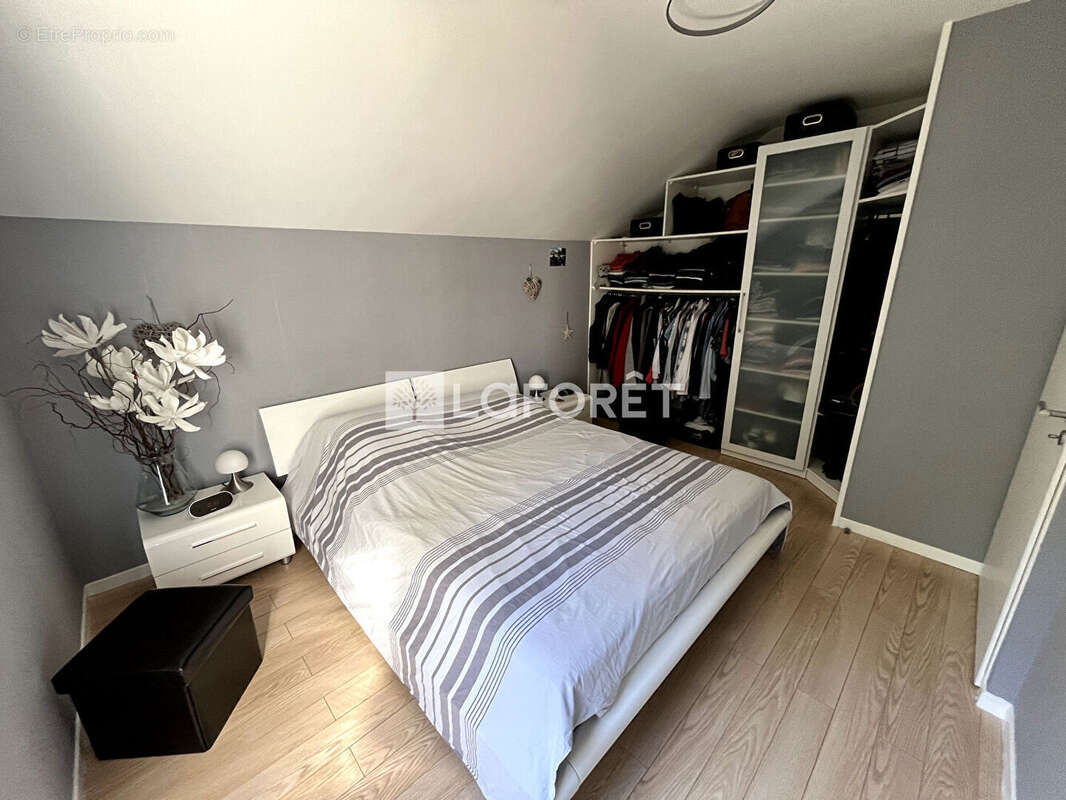 Appartement à MEULAN