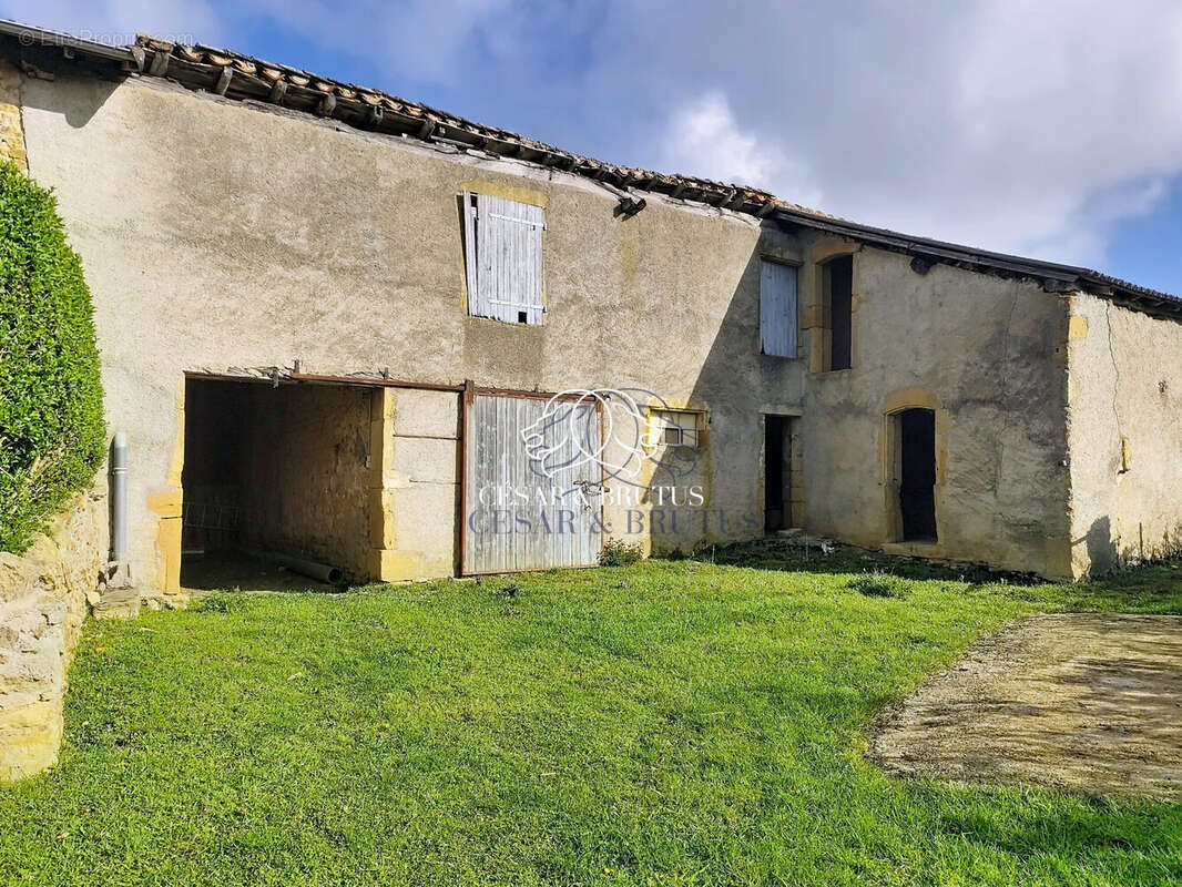 Maison à MAILLY