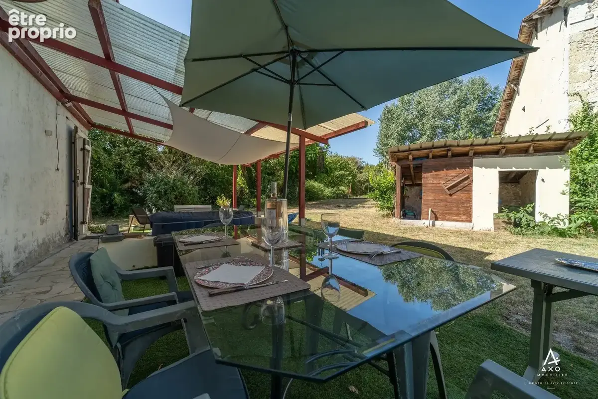 Maison d'architecte avec de l'authenticité, piscine, et dépendaces - photo 5