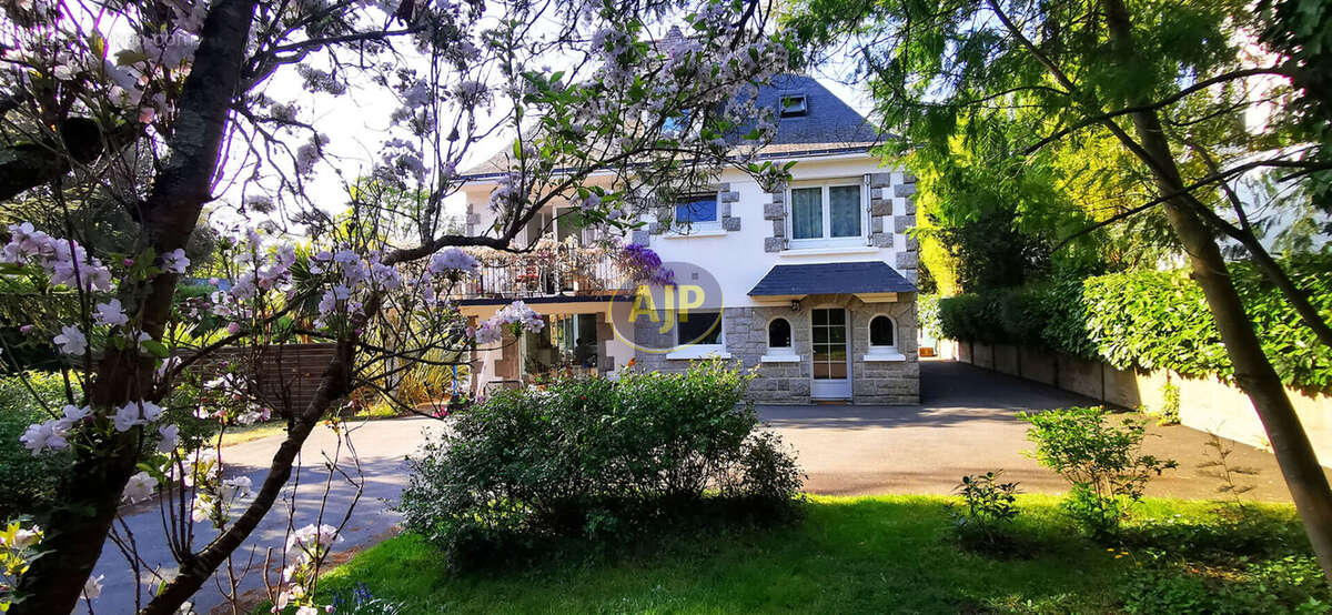 Maison à SAINT-NICOLAS-DE-REDON