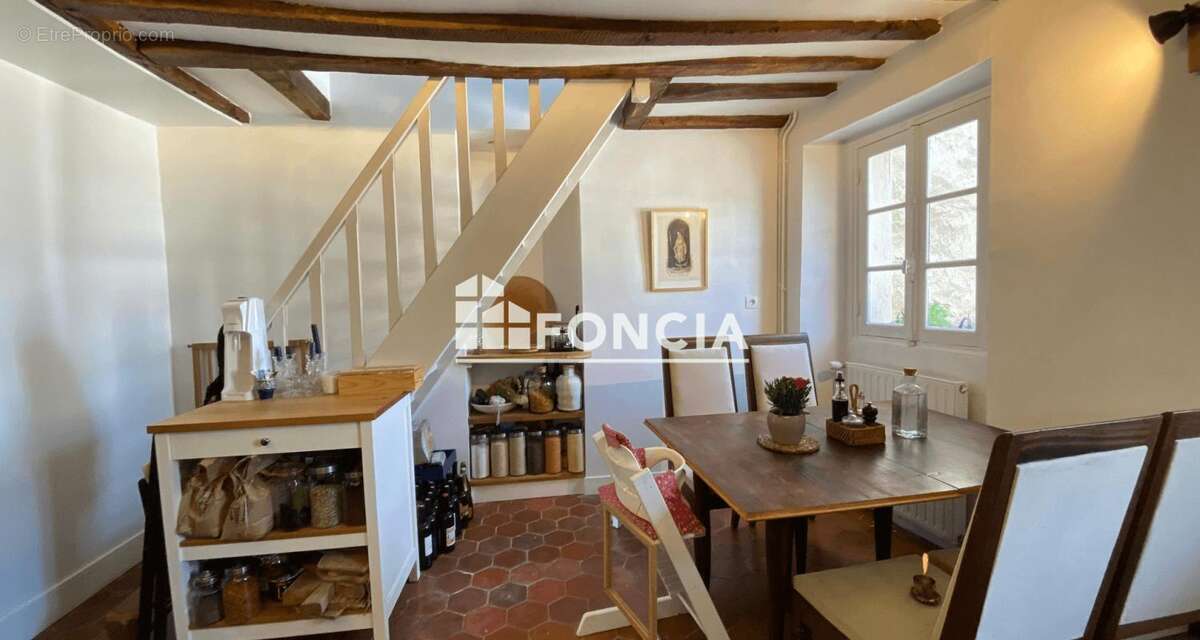 Appartement à VERSAILLES