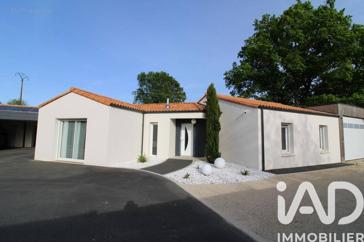 Photo 1 - Maison à CHAUCHE