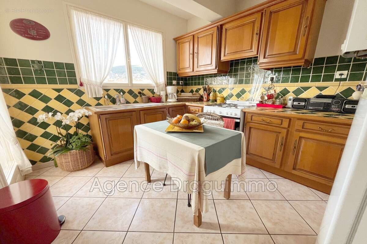 Appartement à DRAGUIGNAN