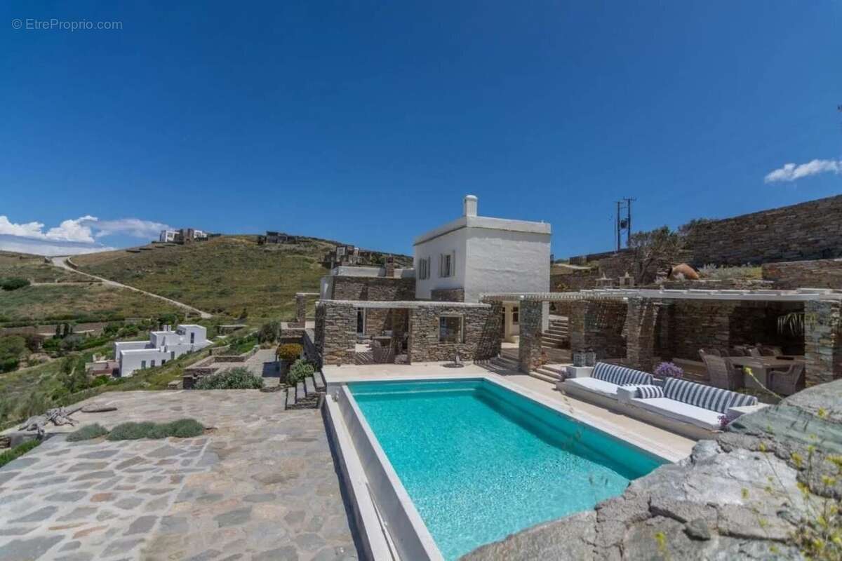 Villa de prestige les pieds dans l’eau – Île de Kéa - photo 4