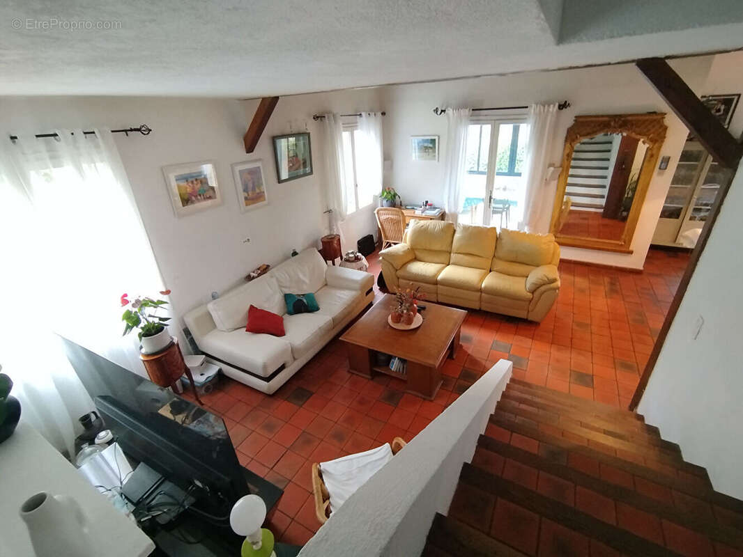 Maison à MALLEMOISSON