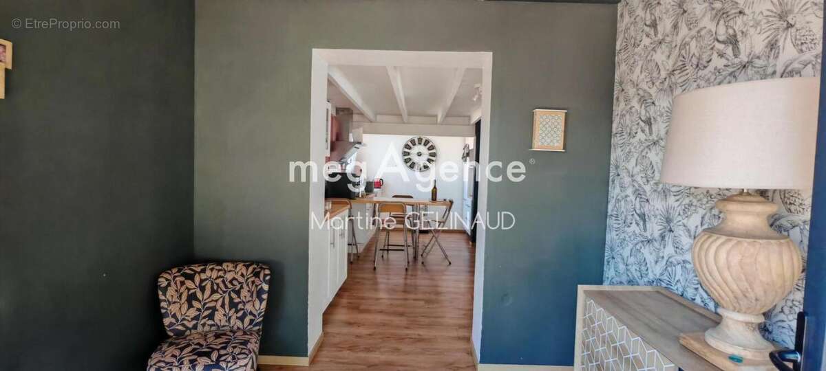 Maison 134 m² à Fontcouverte  - photo 3