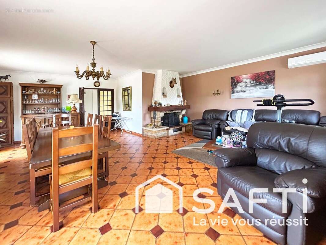 Photo 3 - Maison à POMPIGNAC