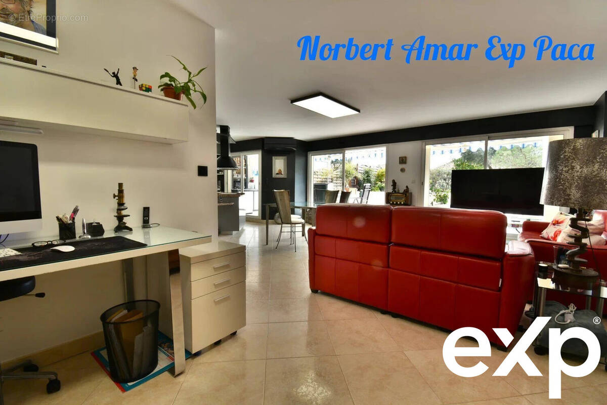 Appartement à FREJUS