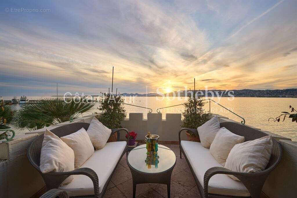 Maison à ANTIBES