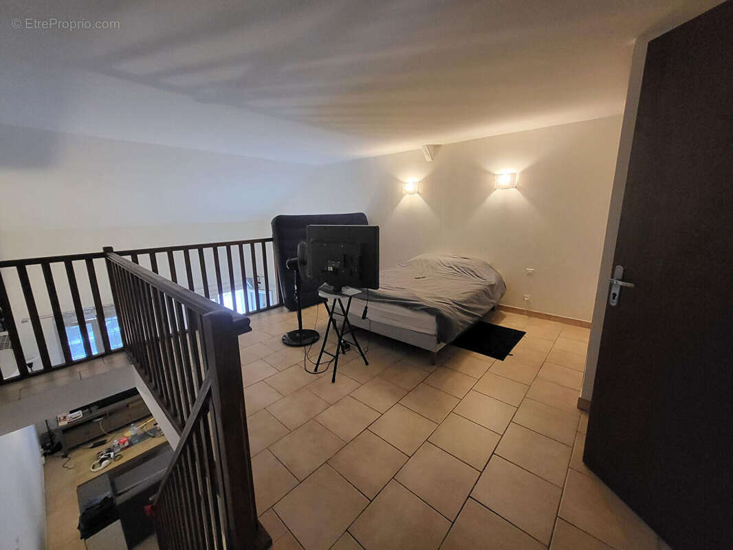 Appartement à CHATEAURENARD