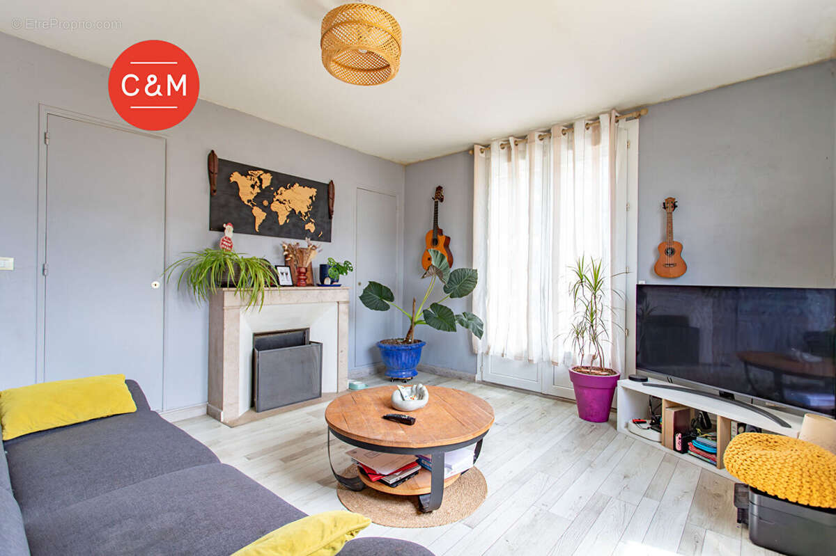 Appartement à REZE