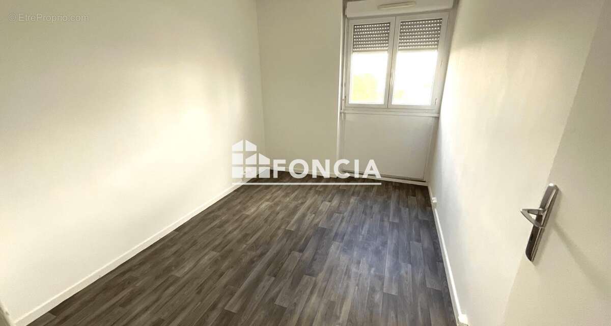 Appartement à ROSNY-SOUS-BOIS