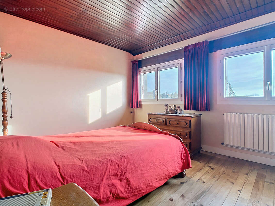 Maison à VIELS-MAISONS