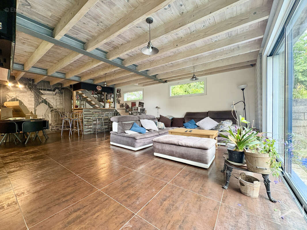 Maison atypique avec fort potentiel à Nouvoitou - photo 2