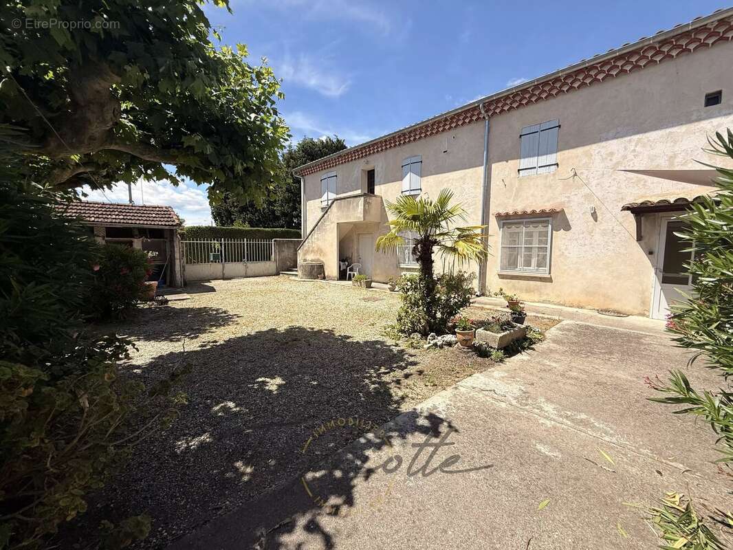 Appartement à MONTELIMAR