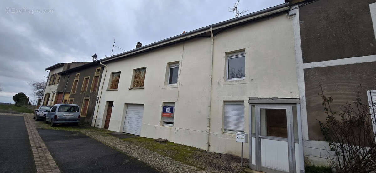 Maison à BOISMONT