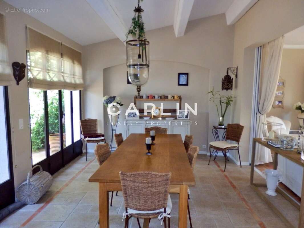 Maison à RAMATUELLE