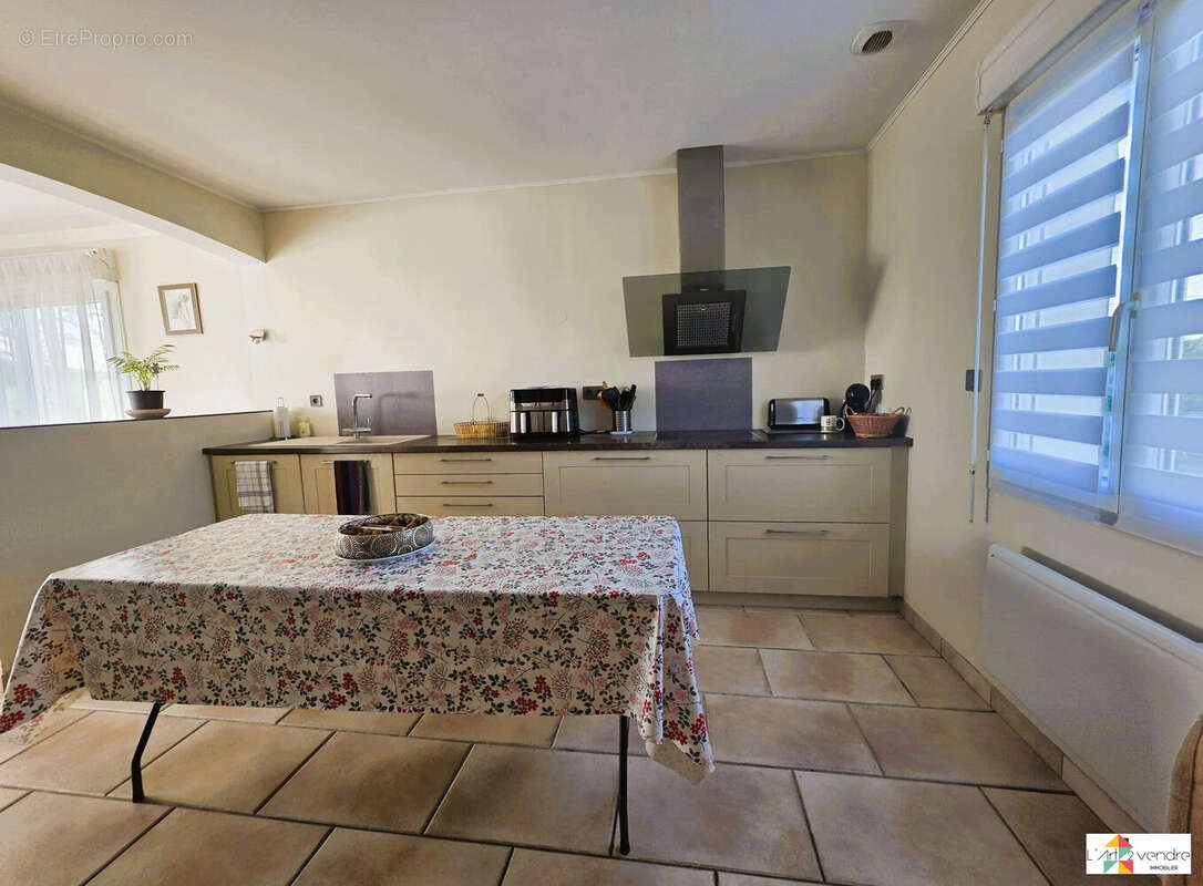 Maison à RESSONS-SUR-MATZ