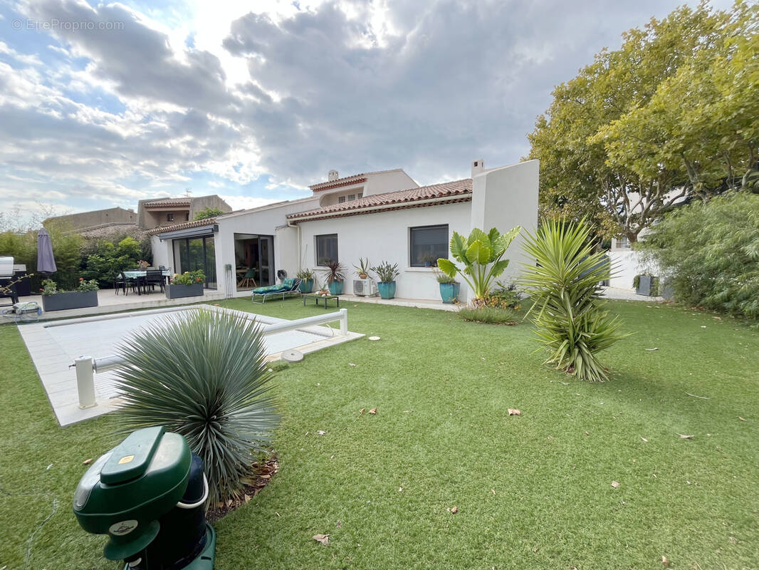 Maison à SAINT-MANDRIER-SUR-MER