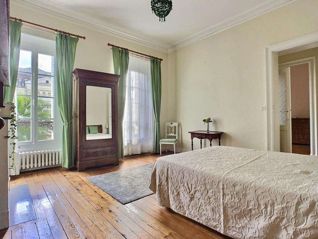 Maison à BORDEAUX