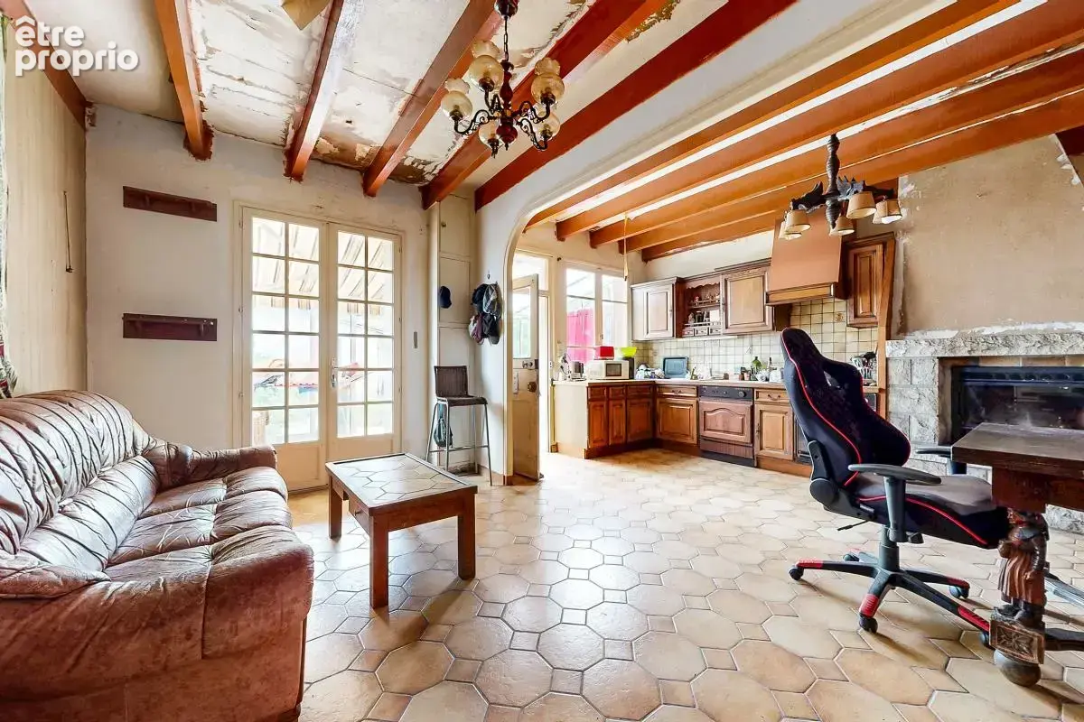 Maison à rénover de 145 m² avec dépendances et plus d’un hectare de terrain – Le Mené - photo 10