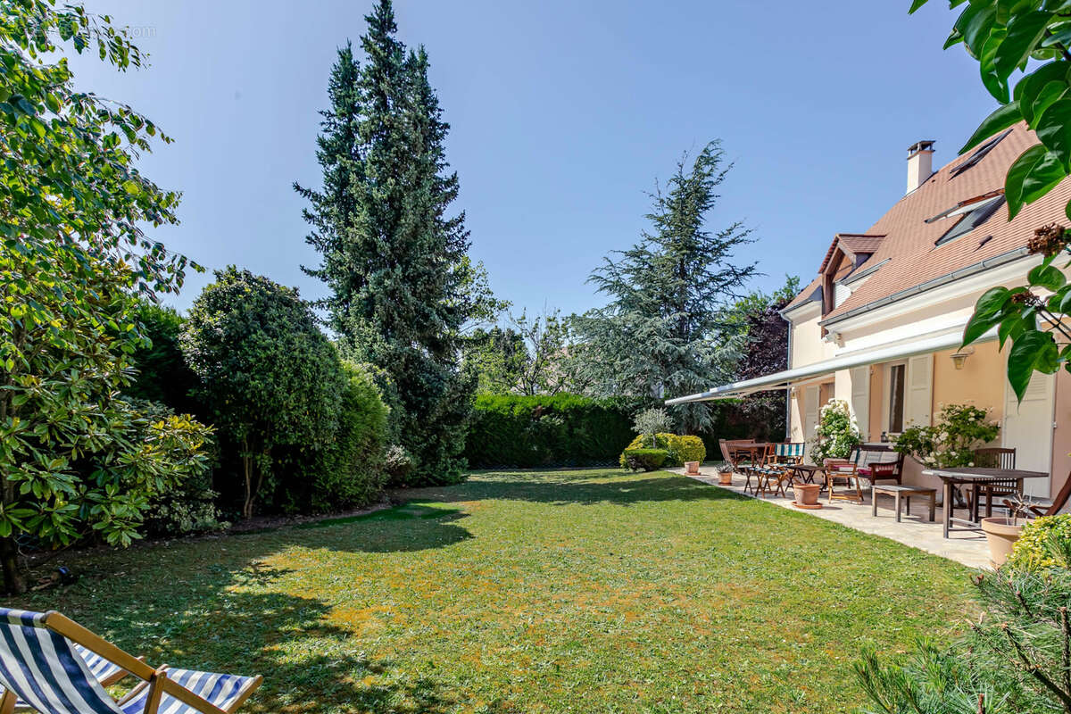 Maison à CHAVENAY