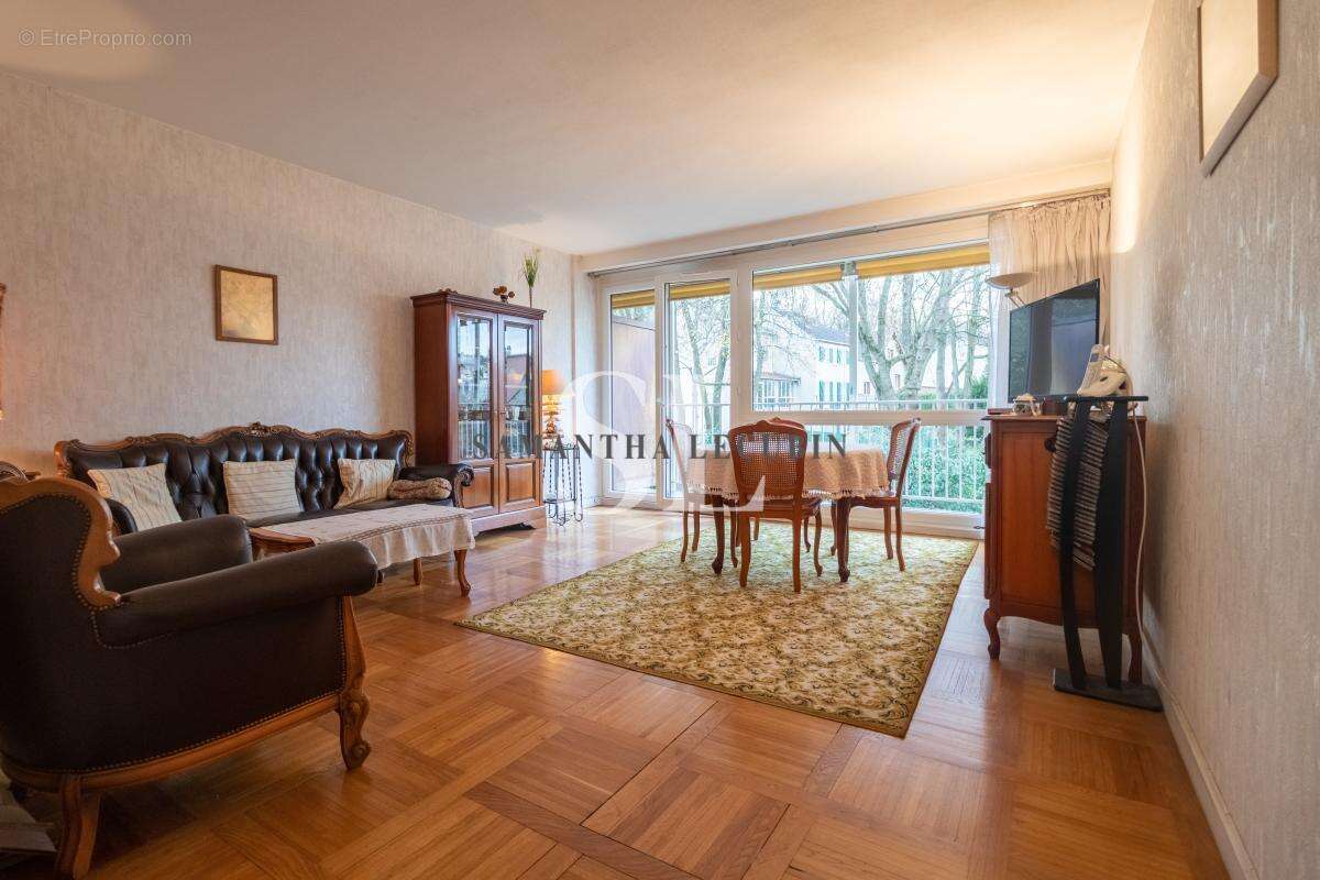 Appartement à ROMAINVILLE