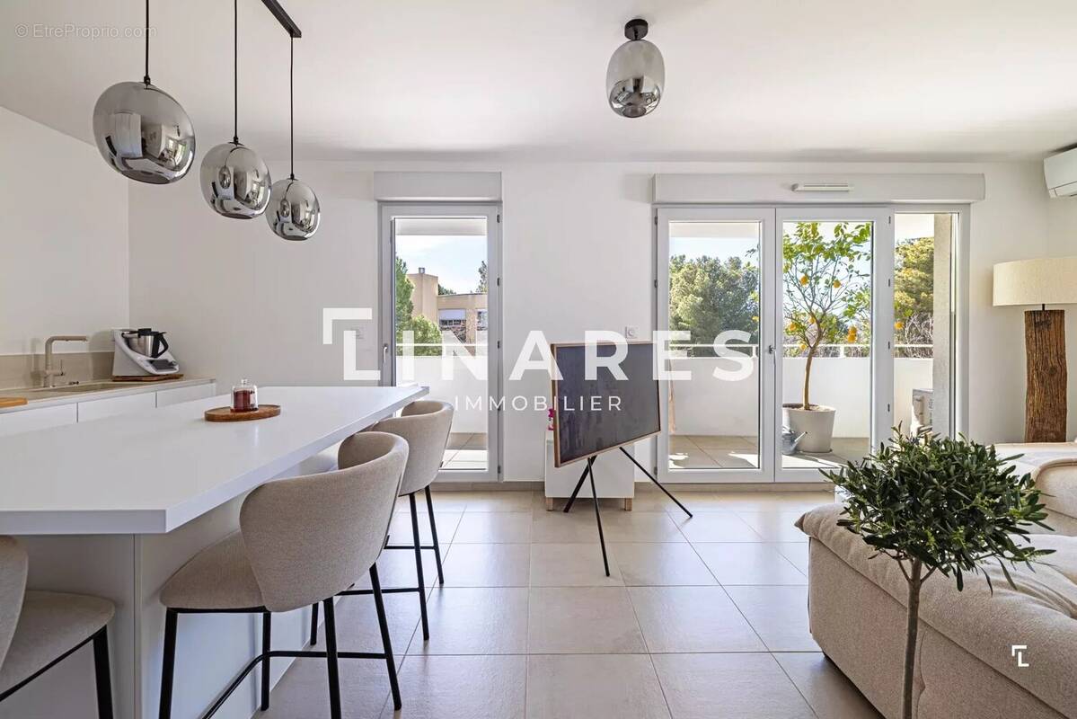 Appartement à MARSEILLE-9E