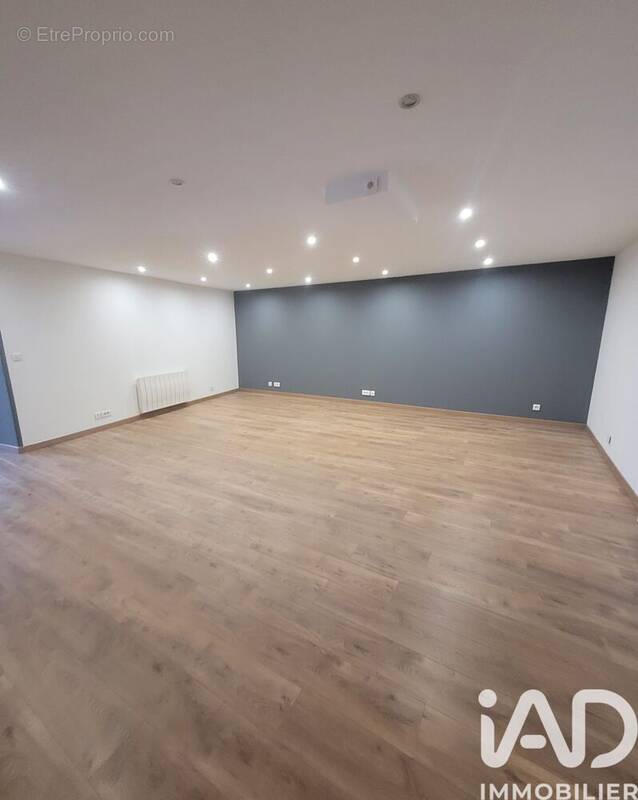 Photo 1 - Appartement à BERTHECOURT