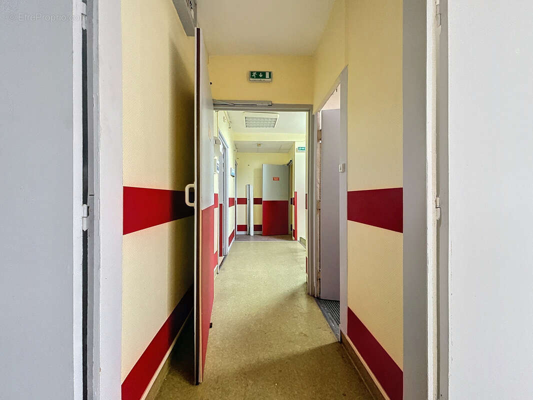 Maison à THEZILLIEU