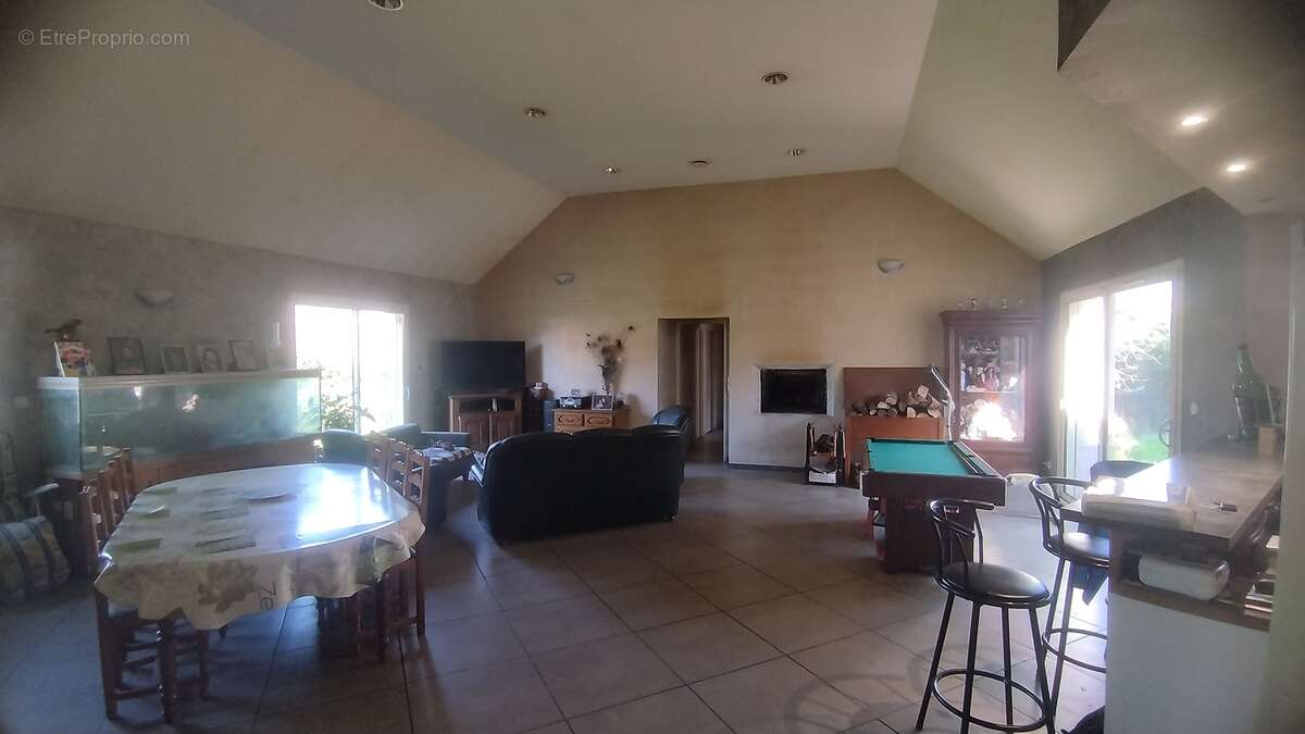 Maison à FOURCHAMBAULT