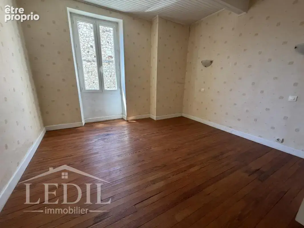 Maison de village avec cour intérieure - photo 9