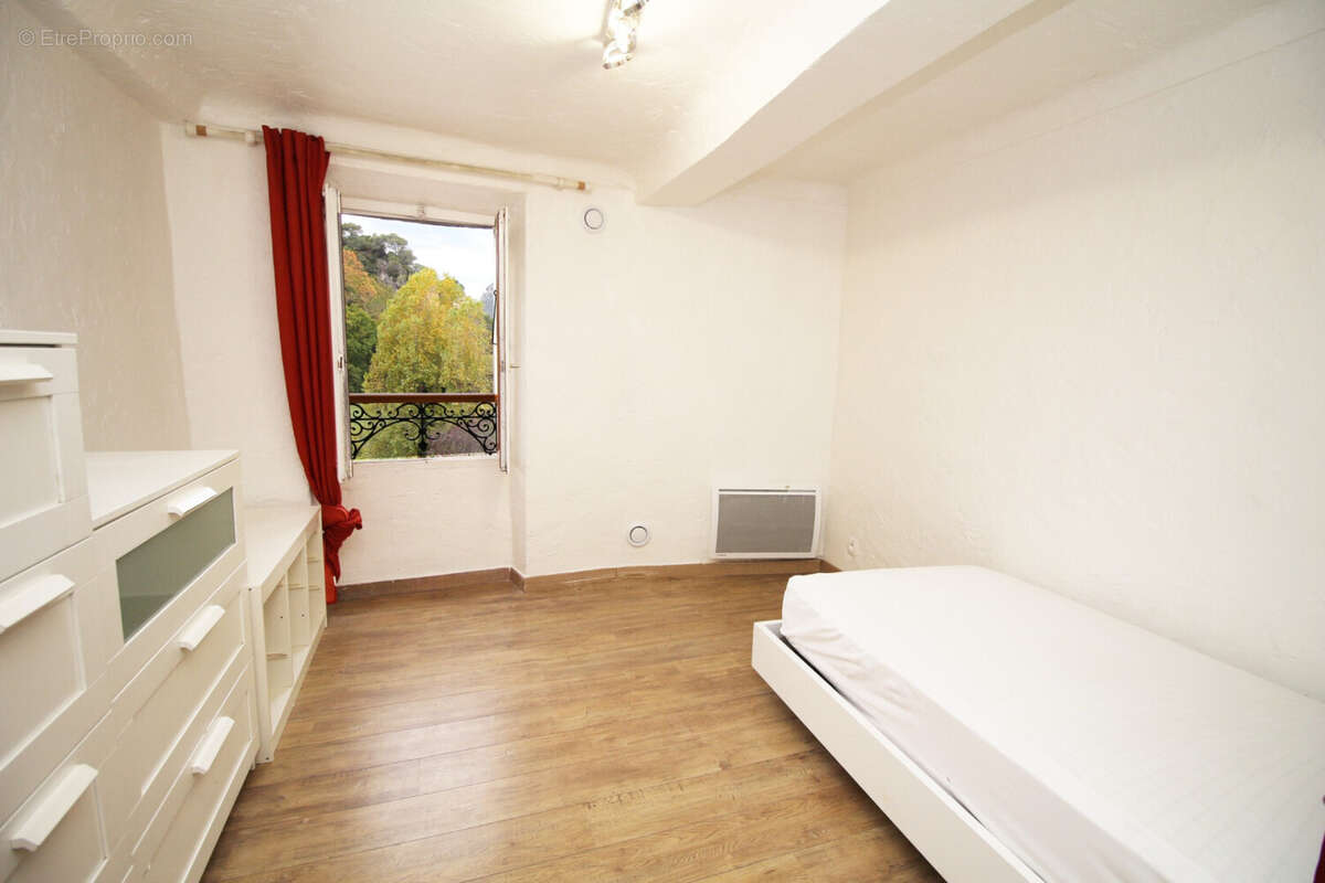 Gilette 4 pieces au calme en duplex - photo 9