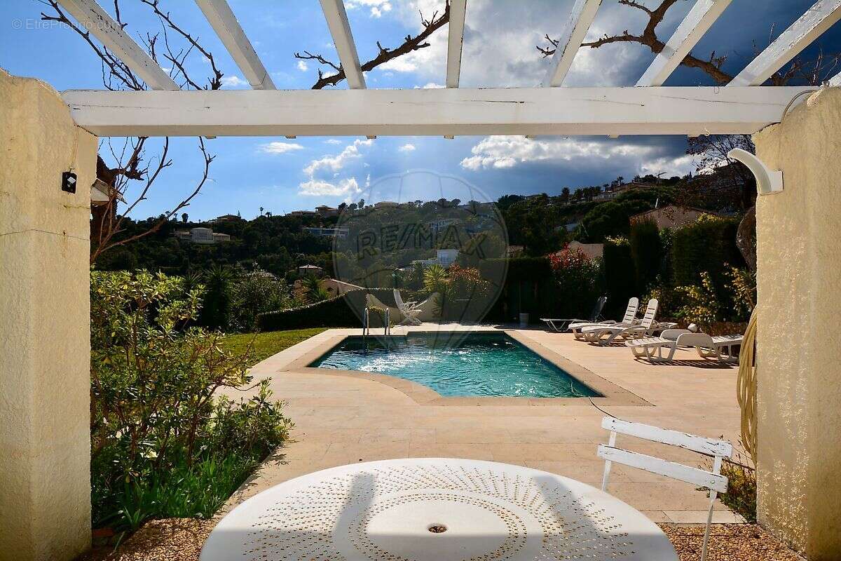 Maison à FREJUS