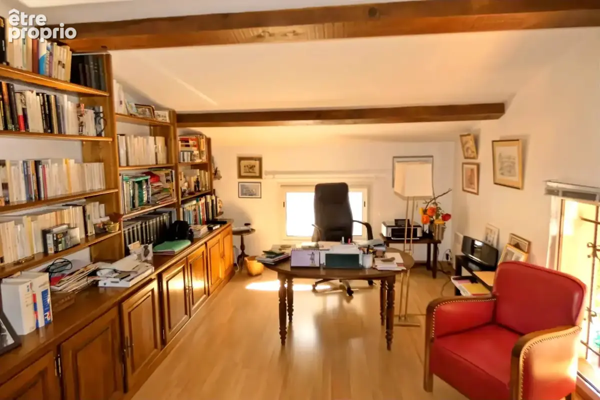 Caroline Bleuze Immobilier vous présente cette sup - photo 7