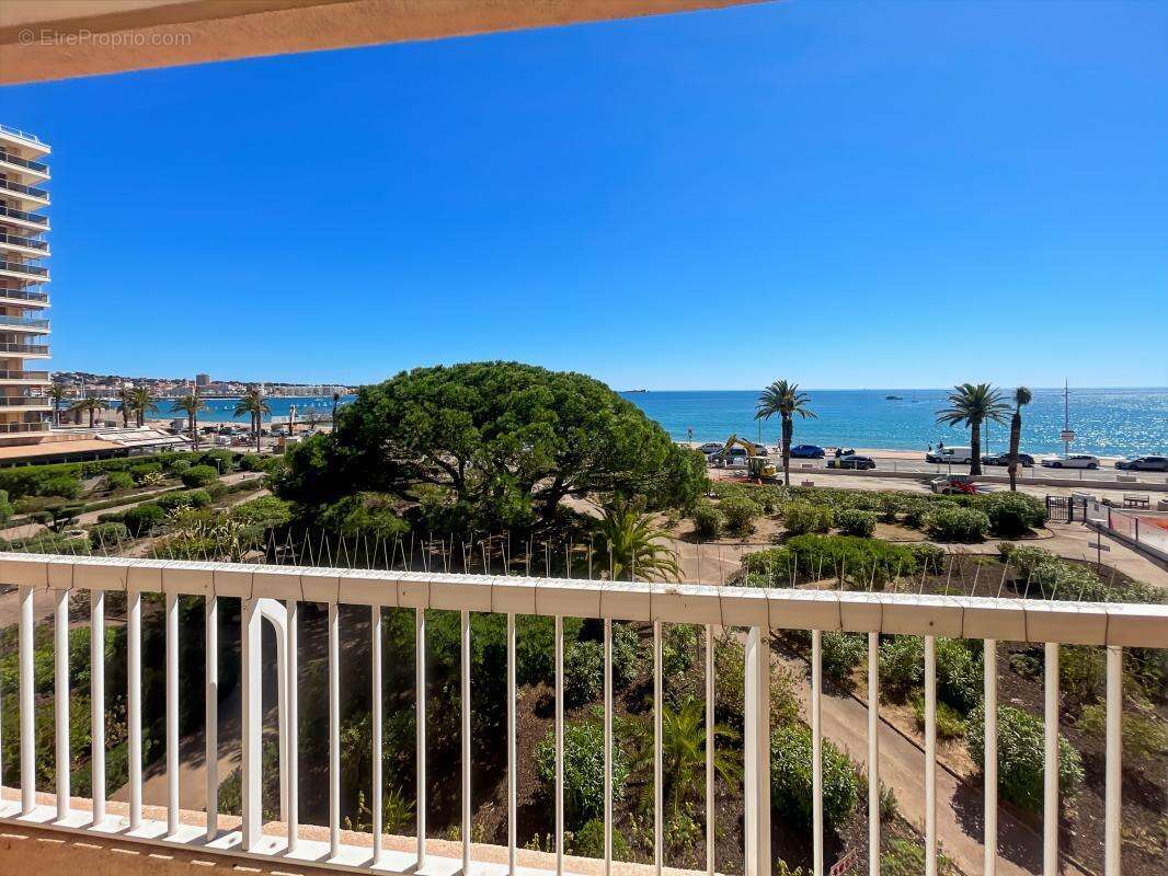 Appartement à FREJUS