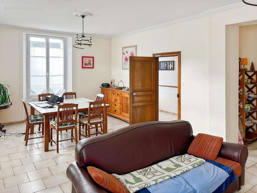Maison à VANDIERES