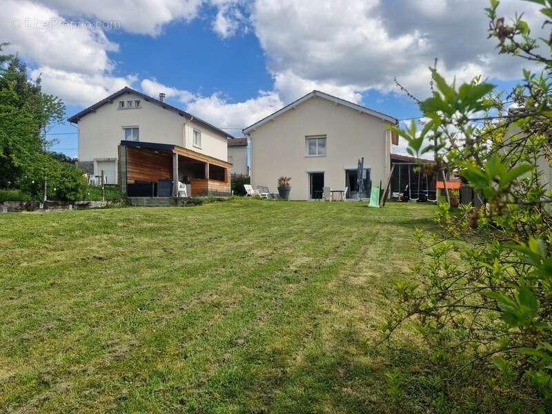 Maison à UNIEUX