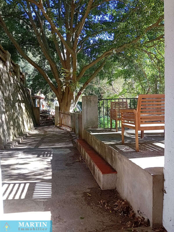 Maison à MONTFERRER