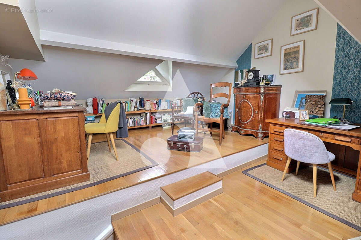 Maison à LA FRETTE-SUR-SEINE