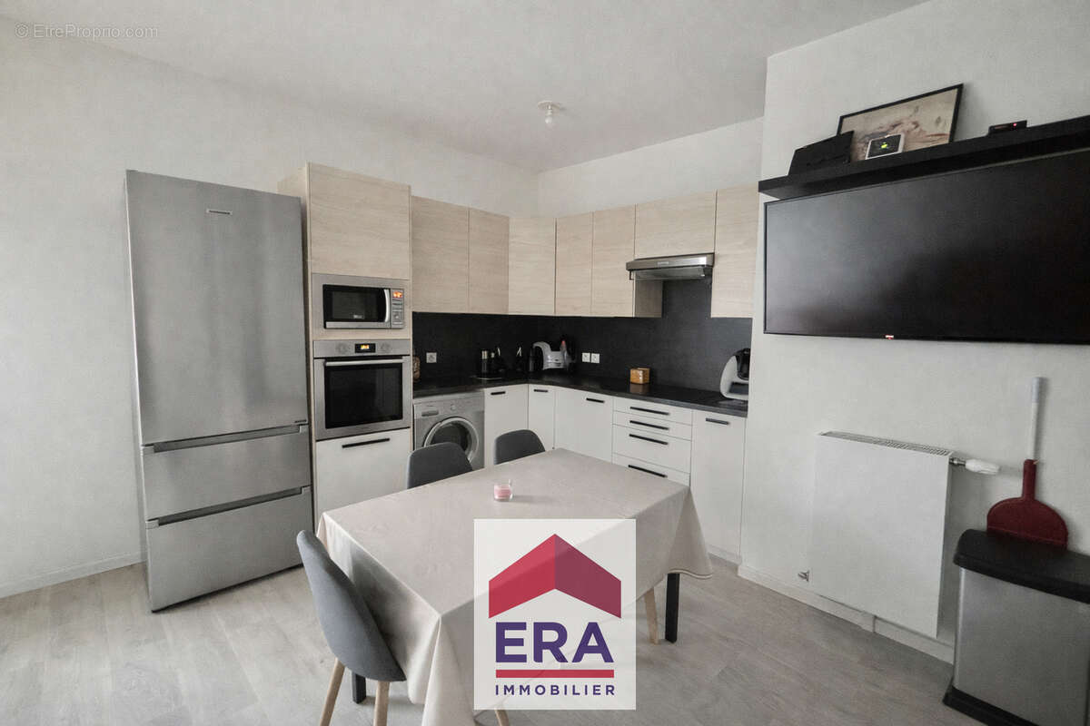 Appartement à SARTROUVILLE