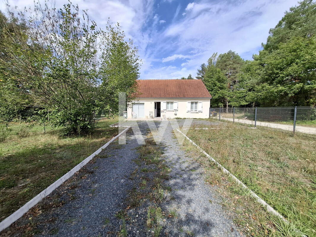 Maison 85 m² à Gievres  - photo 9
