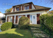 Maison à CHAMPIGNY-SUR-MARNE
