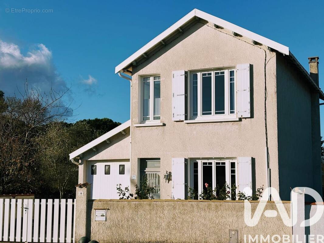Photo 1 - Maison à LE CHATEAU-D'OLERON