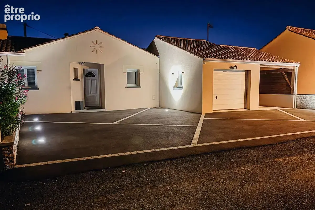 Maison Gorges 5 P . 4 Chs . 121.85 M² . T 883 M² . Garage . Piscine . Terrasses . Abri voiture - photo 1