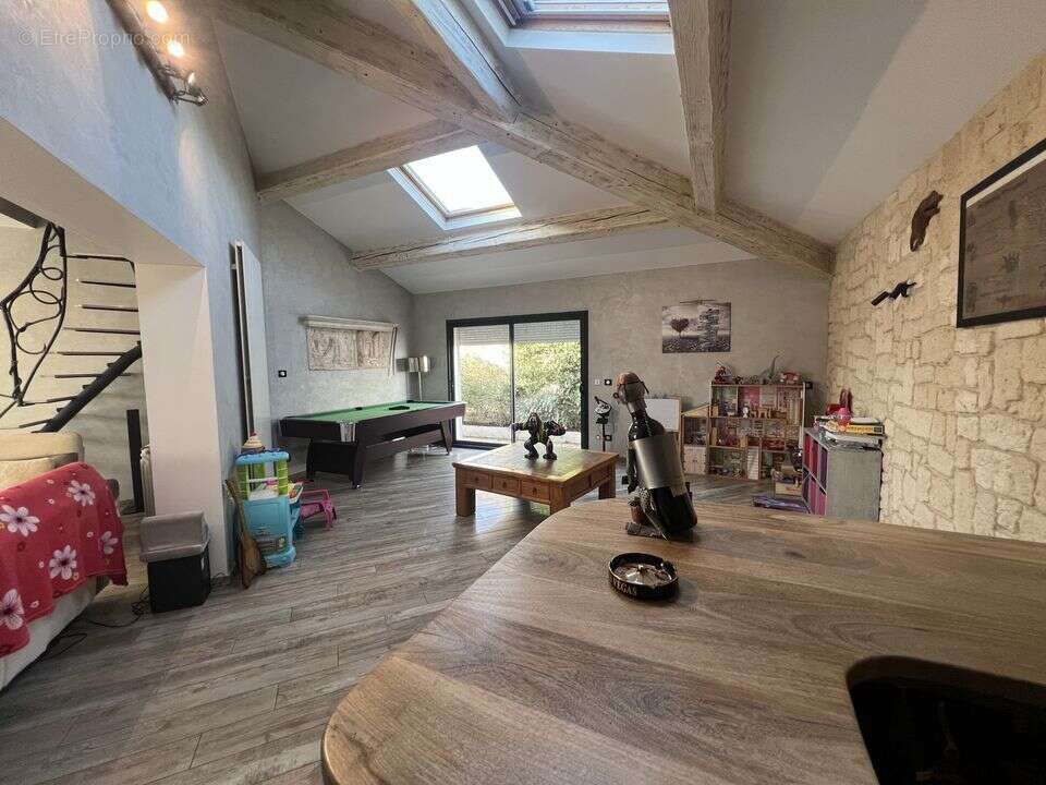 Saint-Victoret, Calme absolu, Grande piscine, Terrain +1000 - Maison à SAINT-VICTORET