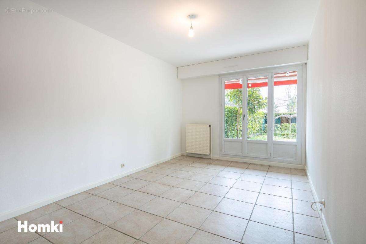 Appartement T3 de 86 m² à Grenoble sud - photo 6