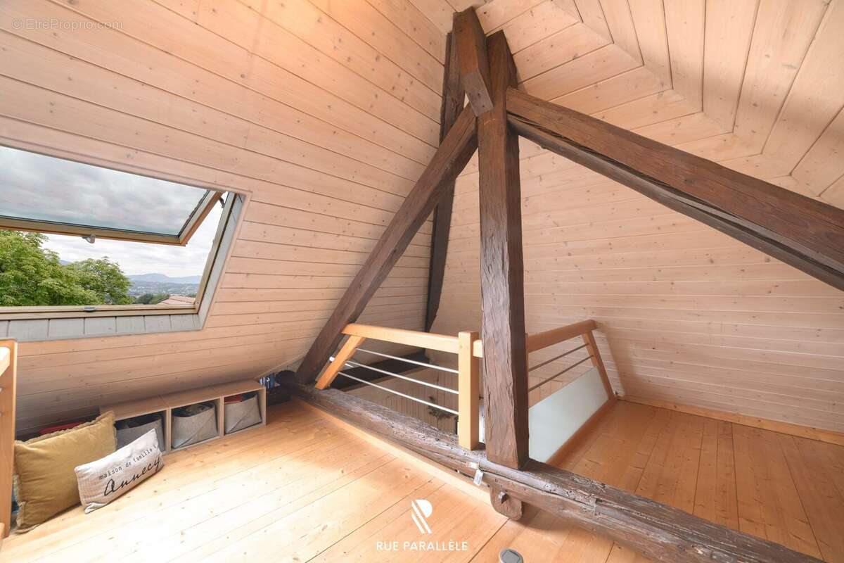 Appartement à ARGONAY