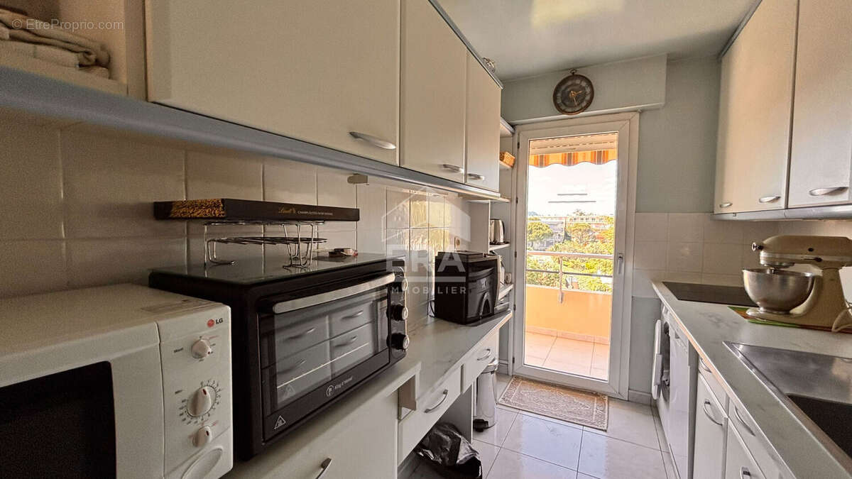 Appartement à FREJUS
